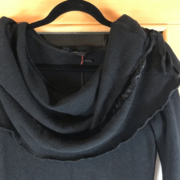 LUUKAA LONG BLACK DRESS - Picture 8 of 11